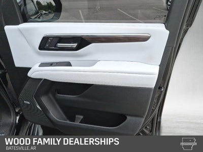 2025 Chevrolet Tahoe 4WD Premier