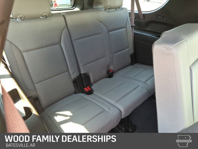 2022 Chevrolet Suburban 2WD LT