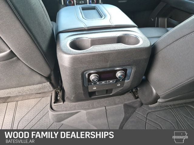 2023 Chevrolet Suburban 4WD Z71