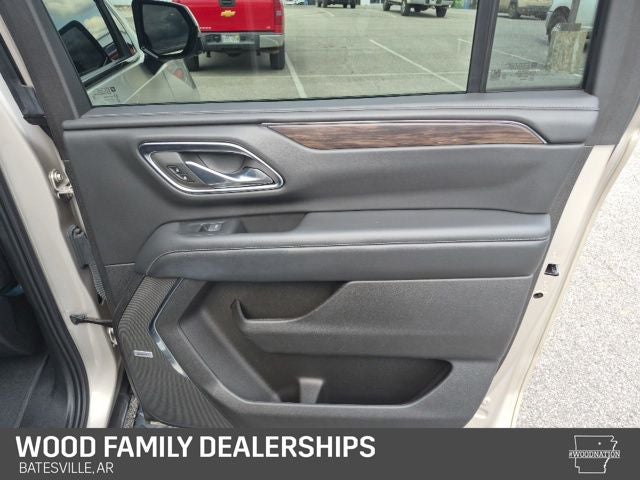 2023 Chevrolet Suburban 4WD Z71