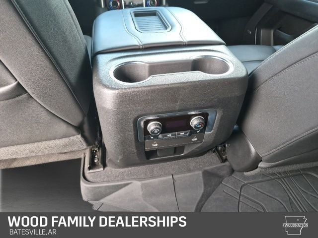 2023 Chevrolet Suburban 4WD Z71