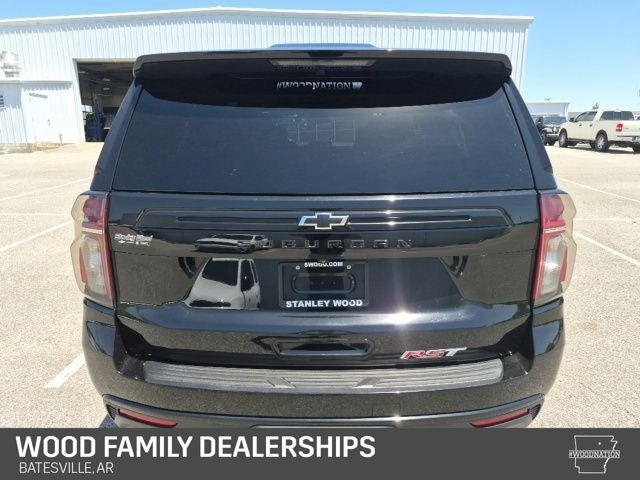 2023 Chevrolet Suburban 4WD RST