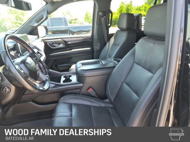 2023 Chevrolet Suburban 4WD RST