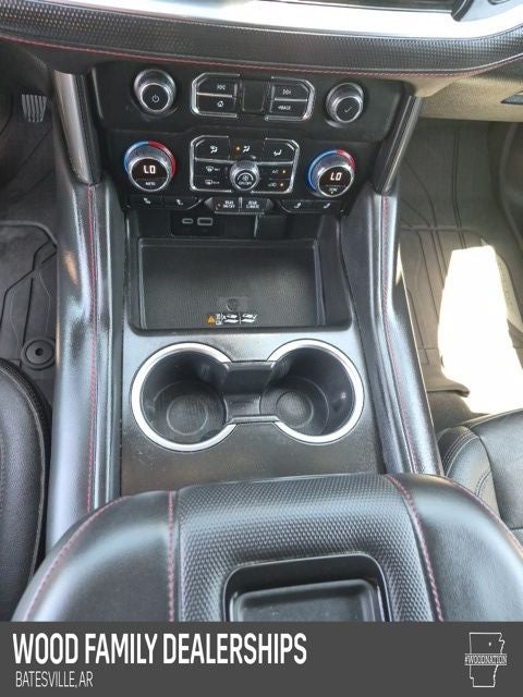 2023 Chevrolet Suburban 4WD RST