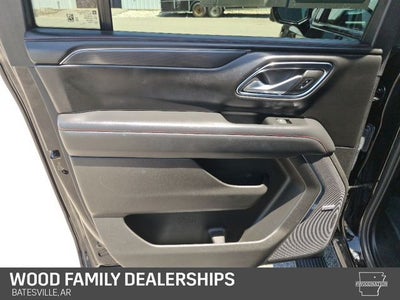 2023 Chevrolet Suburban 4WD RST