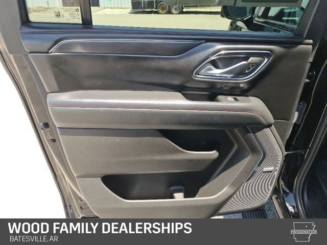 2023 Chevrolet Suburban 4WD RST