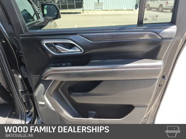2023 Chevrolet Suburban 4WD RST