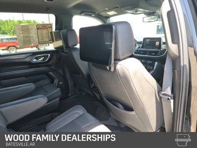 2023 Chevrolet Suburban 4WD RST