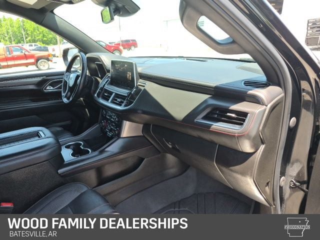 2023 Chevrolet Suburban 4WD RST