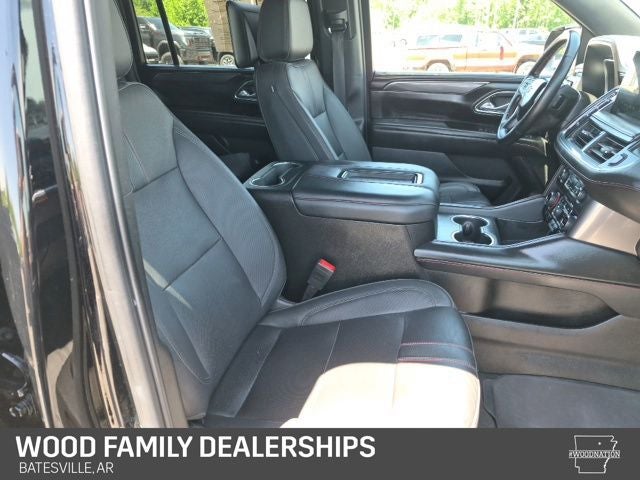 2023 Chevrolet Suburban 4WD RST