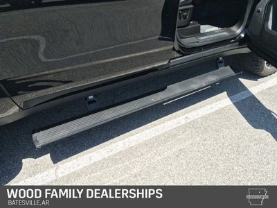 2023 Chevrolet Suburban 4WD RST