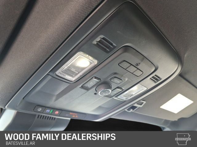 2023 Chevrolet Suburban 4WD RST