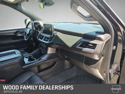 2023 Chevrolet Suburban 4WD RST