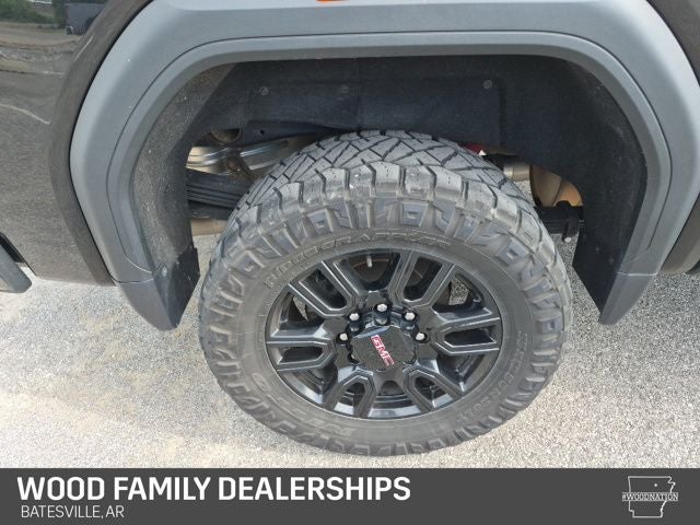2022 GMC Sierra 2500HD 4WD Crew Cab Standard Bed AT4