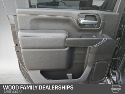 2022 GMC Sierra 2500HD 4WD Crew Cab Standard Bed AT4
