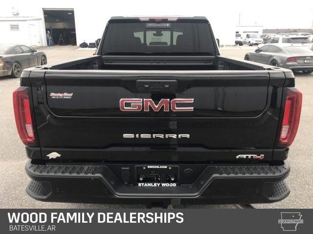 2022 GMC Sierra 2500HD 4WD Crew Cab Standard Bed AT4