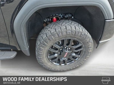 2022 GMC Sierra 2500HD 4WD Crew Cab Standard Bed AT4