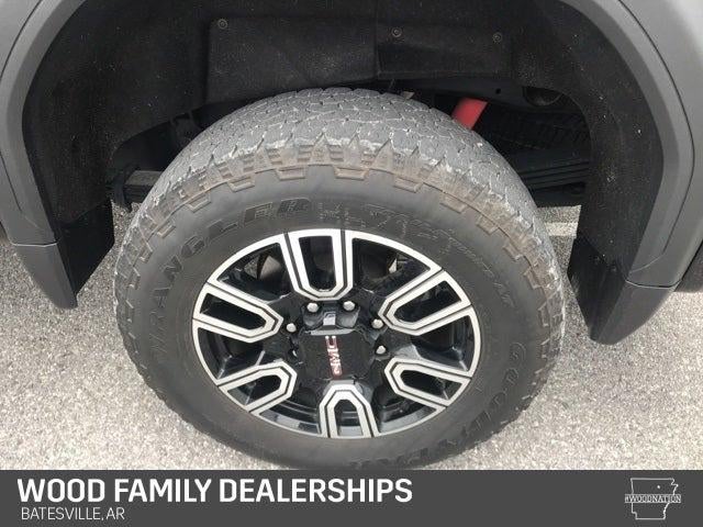 2022 GMC Sierra 2500HD 4WD Crew Cab Standard Bed AT4