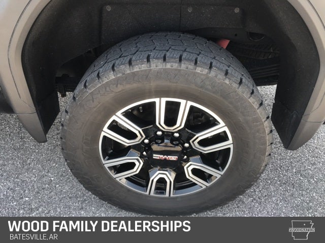 2023 GMC Sierra 2500HD 4WD Crew Cab Standard Bed AT4