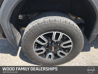 2023 GMC Sierra 2500HD 4WD Crew Cab Standard Bed AT4