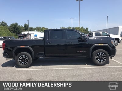 2023 GMC Sierra 2500HD 4WD Crew Cab Standard Bed AT4