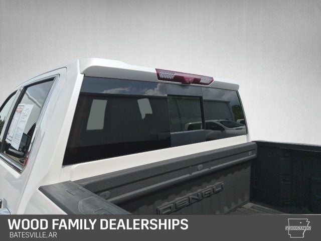 2024 GMC Sierra 2500HD 4WD Crew Cab Standard Bed Denali