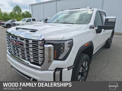 2024 GMC Sierra 2500HD 4WD Crew Cab Standard Bed Denali