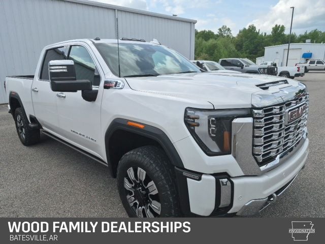 2024 GMC Sierra 2500HD 4WD Crew Cab Standard Bed Denali