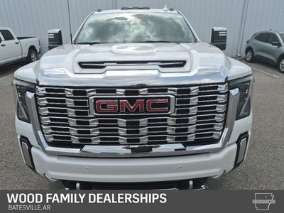 2024 GMC Sierra 2500HD 4WD Crew Cab Standard Bed Denali