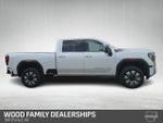 2024 GMC Sierra 2500HD 4WD Crew Cab Standard Bed Denali