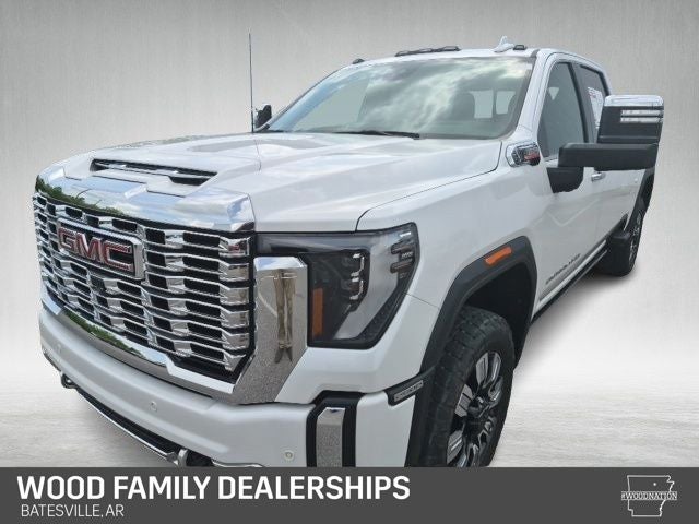 2024 GMC Sierra 2500HD 4WD Crew Cab Standard Bed Denali