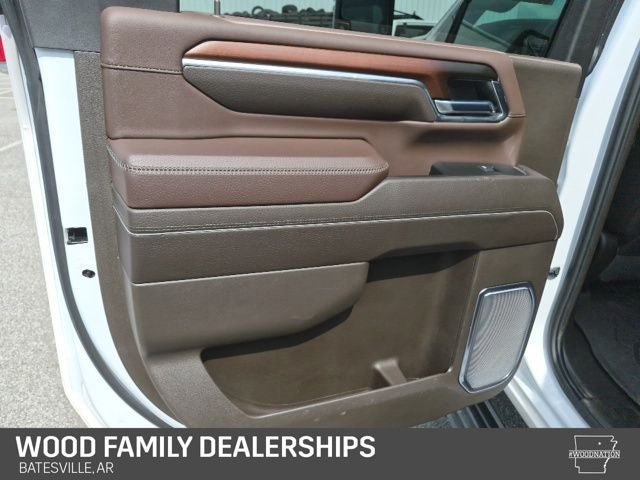 2024 GMC Sierra 2500HD 4WD Crew Cab Standard Bed Denali