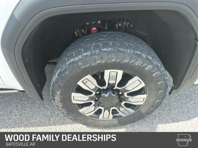 2024 GMC Sierra 2500HD 4WD Crew Cab Standard Bed Denali