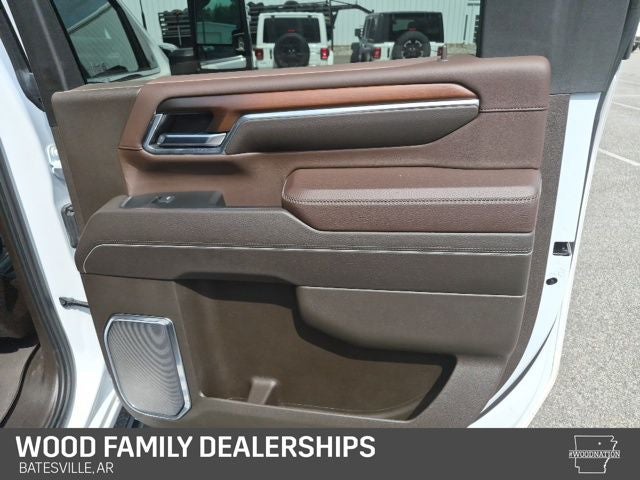 2024 GMC Sierra 2500HD 4WD Crew Cab Standard Bed Denali