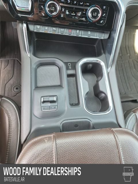 2024 GMC Sierra 2500HD 4WD Crew Cab Standard Bed Denali