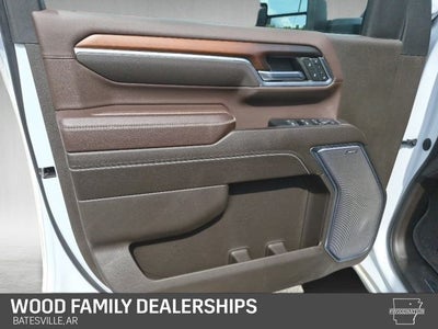 2024 GMC Sierra 2500HD 4WD Crew Cab Standard Bed Denali