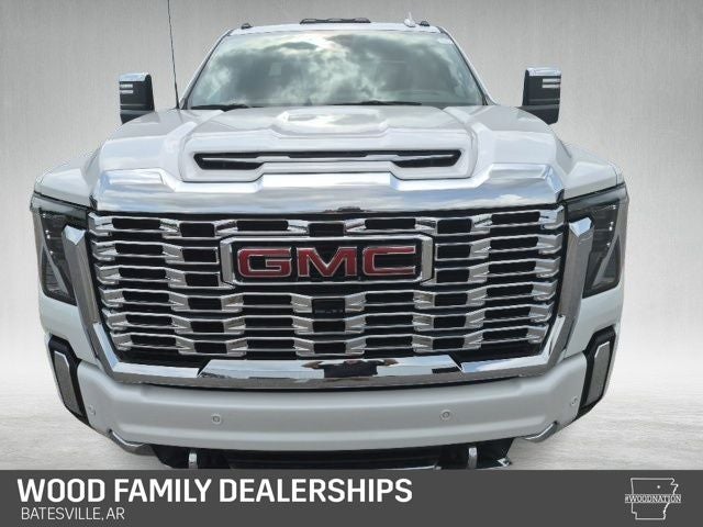 2024 GMC Sierra 2500HD 4WD Crew Cab Standard Bed Denali