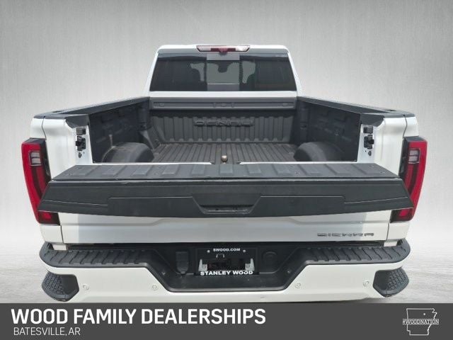 2024 GMC Sierra 2500HD 4WD Crew Cab Standard Bed Denali