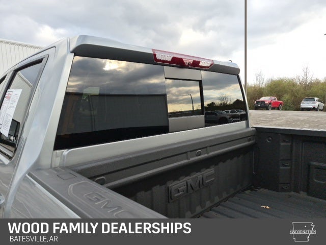 2025 GMC Sierra 2500HD 4WD Crew Cab Standard Bed AT4X