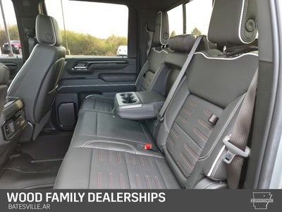 2025 GMC Sierra 2500HD 4WD Crew Cab Standard Bed AT4X