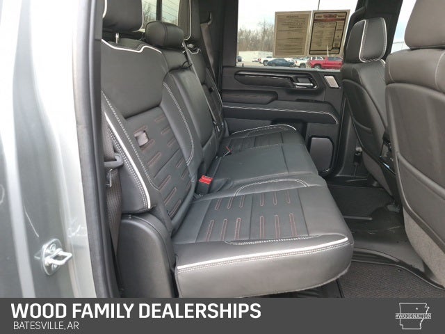 2025 GMC Sierra 2500HD 4WD Crew Cab Standard Bed AT4X