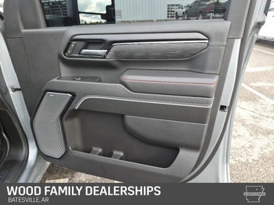 2025 GMC Sierra 2500HD 4WD Crew Cab Standard Bed AT4X