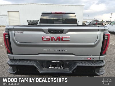2025 GMC Sierra 2500HD 4WD Crew Cab Standard Bed AT4X