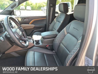 2024 GMC Canyon 4WD Denali