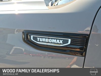 2024 GMC Sierra 1500 4WD Crew Cab Short Box Pro