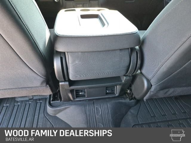 2024 GMC Sierra 1500 4WD Crew Cab Short Box Pro