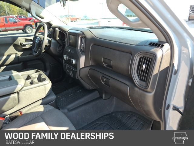 2024 GMC Sierra 1500 4WD Crew Cab Short Box Pro