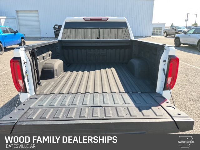 2024 GMC Sierra 1500 4WD Crew Cab Short Box SLT