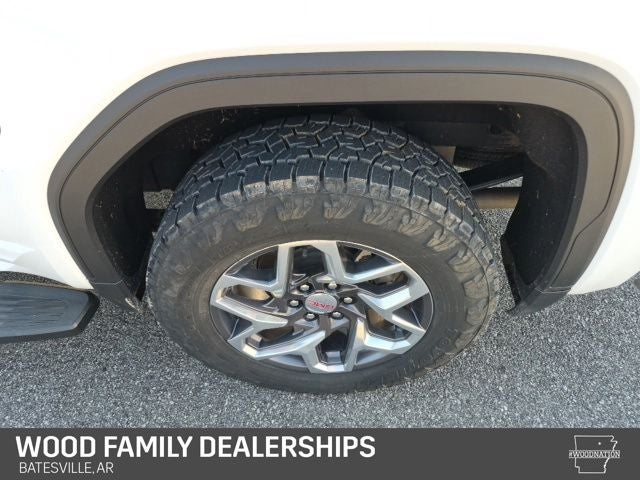 2024 GMC Sierra 1500 4WD Crew Cab Short Box SLT