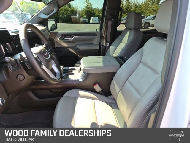 2024 GMC Sierra 1500 4WD Crew Cab Short Box SLT